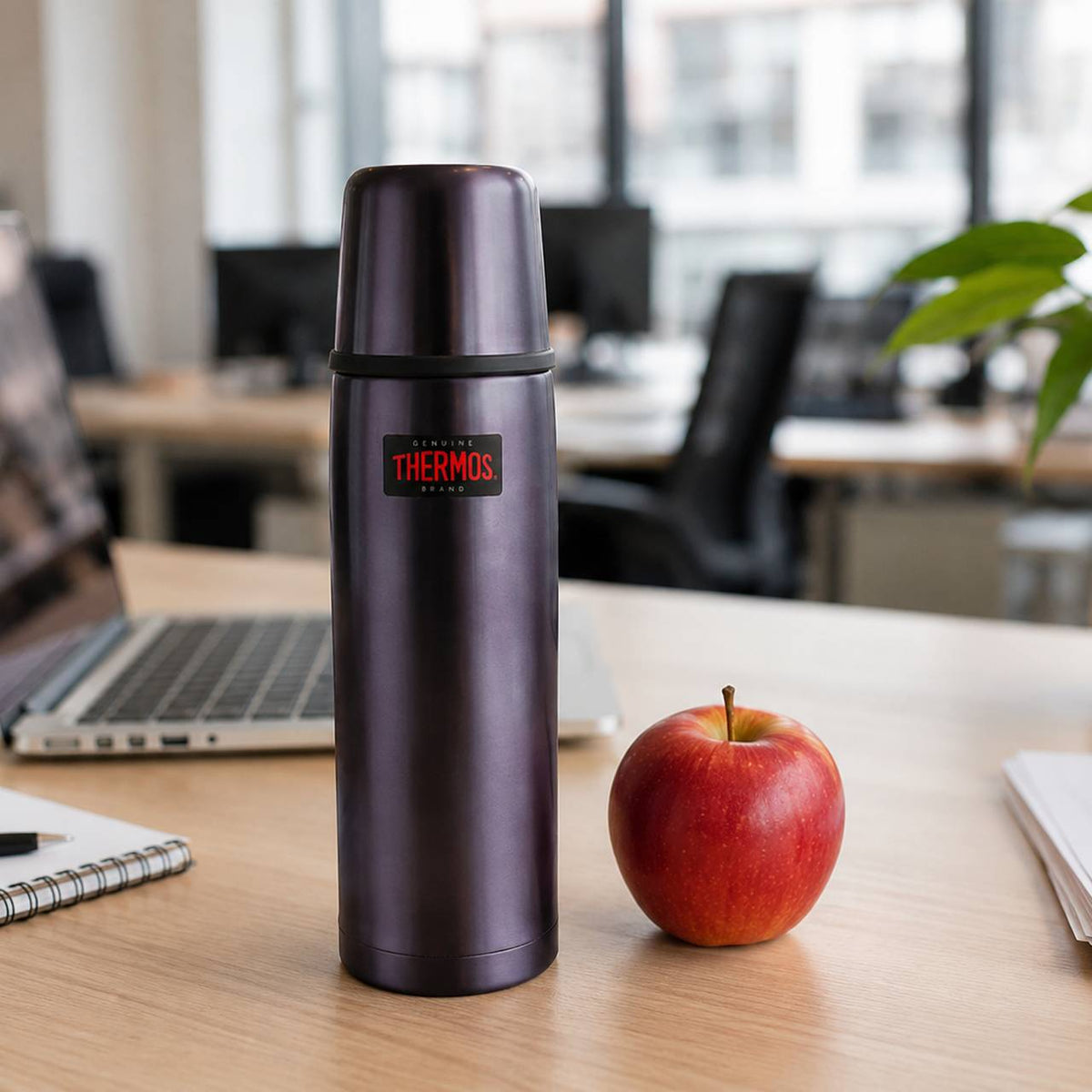 LIGHT & COMPACT BEVERAGE BOTTLE 0,50 l